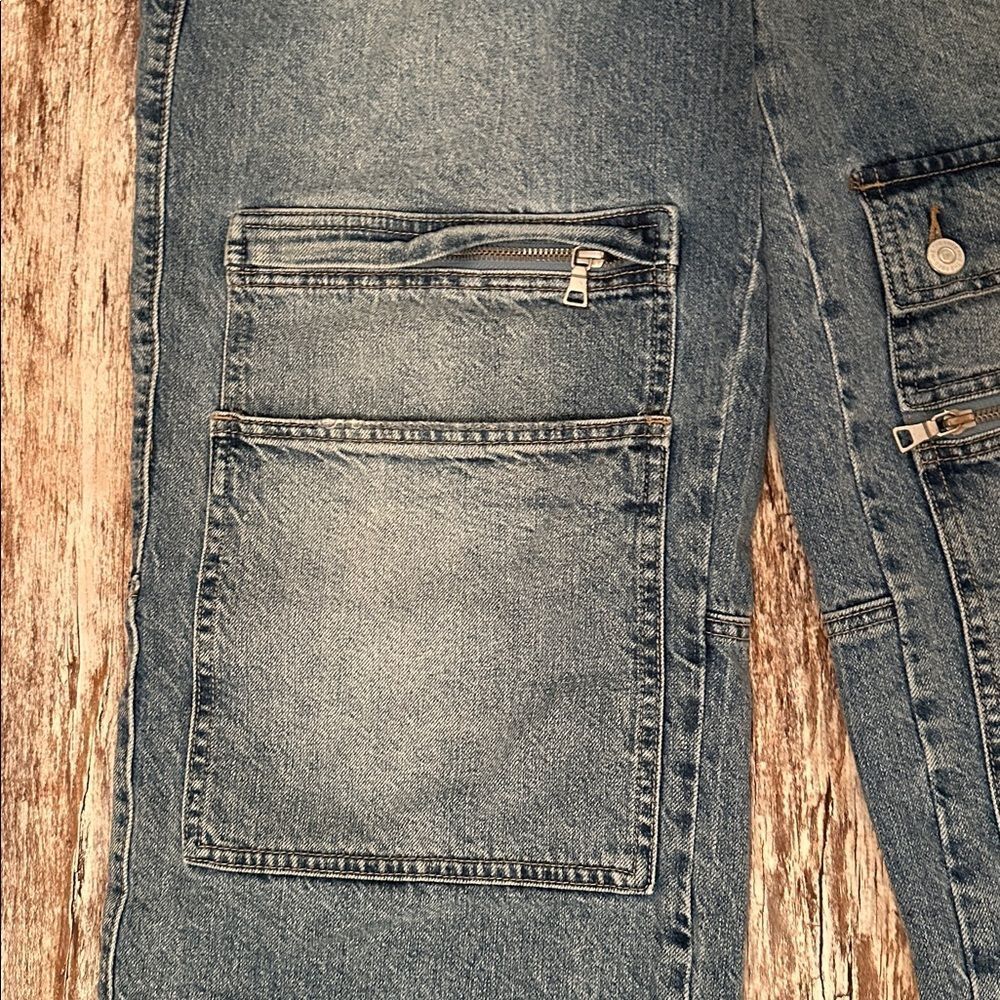 We The Free Free People Wide Leg Cargo Style Zippers & Pockets Design - Picture 4 of 8